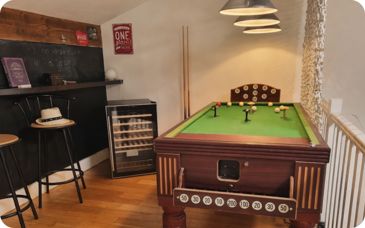 Bar billiards