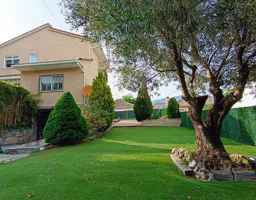 Casa rural sierra guadarrama jardin 1