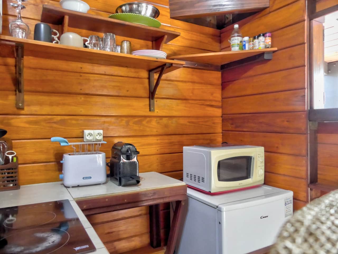 Kitchenette