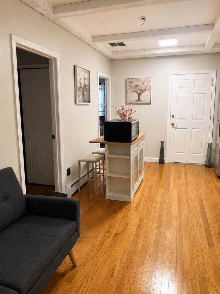 Mini Bar