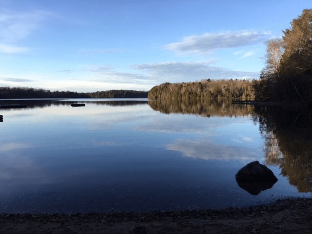 Clear Lake with Crystal Clear Shallow Water _ Perfect for kids and toddlers