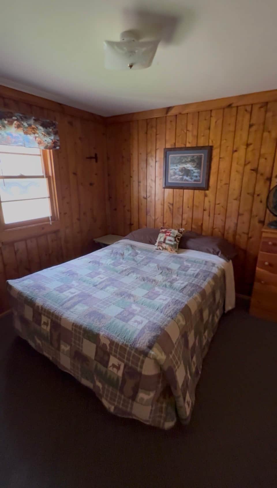 Cabin 3 bedroom 1