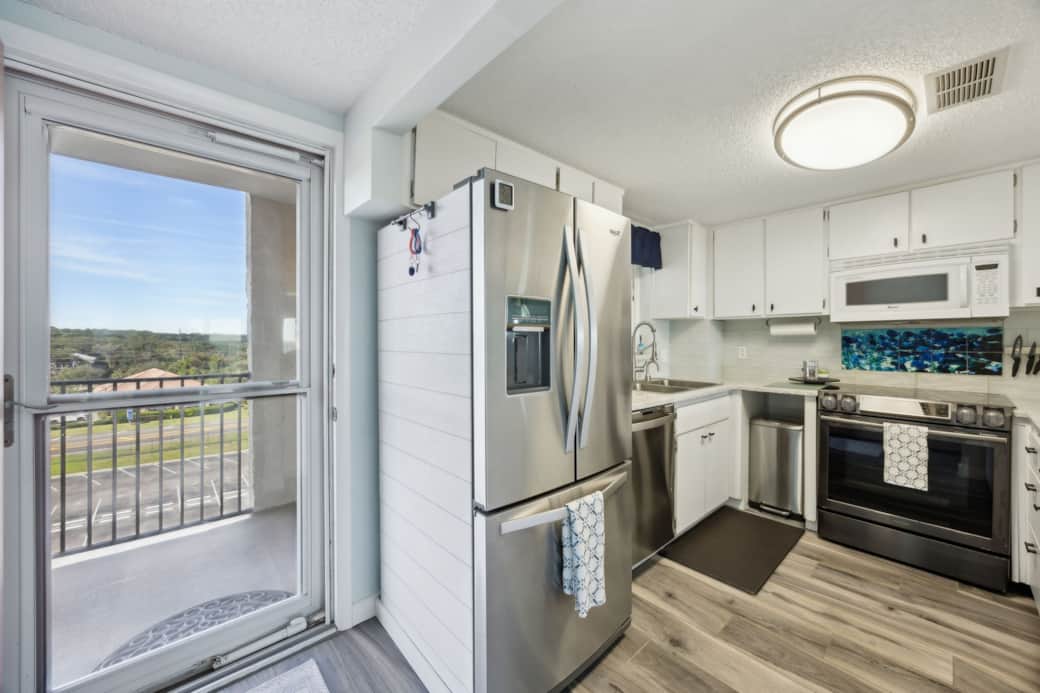 K6 Amelia South - Full Kitchen 1 K6 Amelia South - Full Kitchen 1