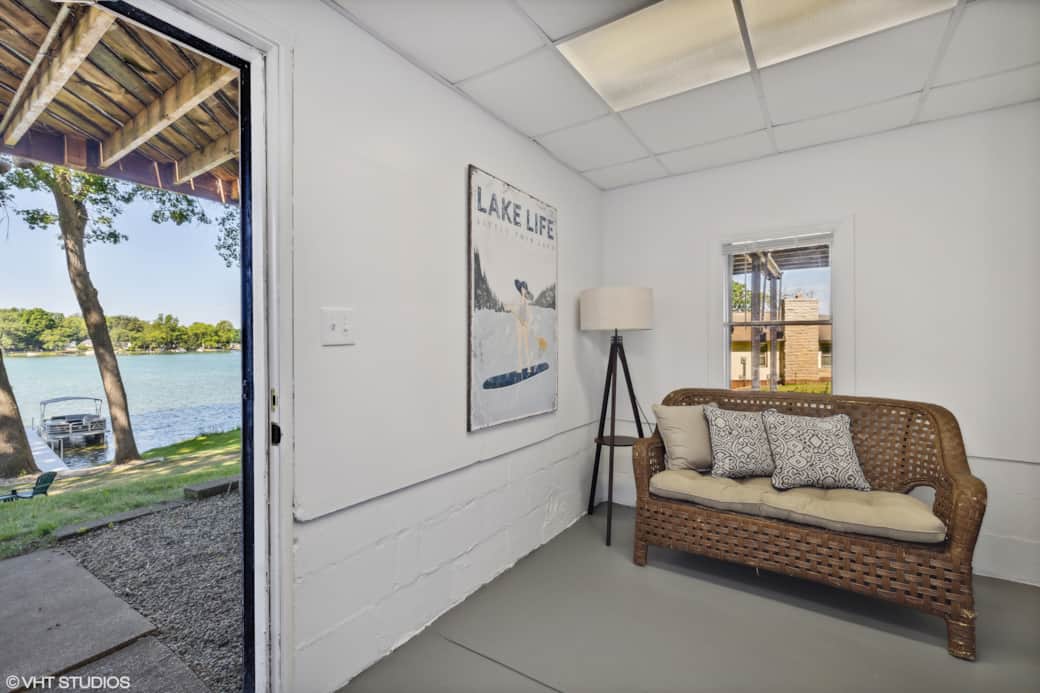 Lower Level Sitting Area And Walk Out To Lake