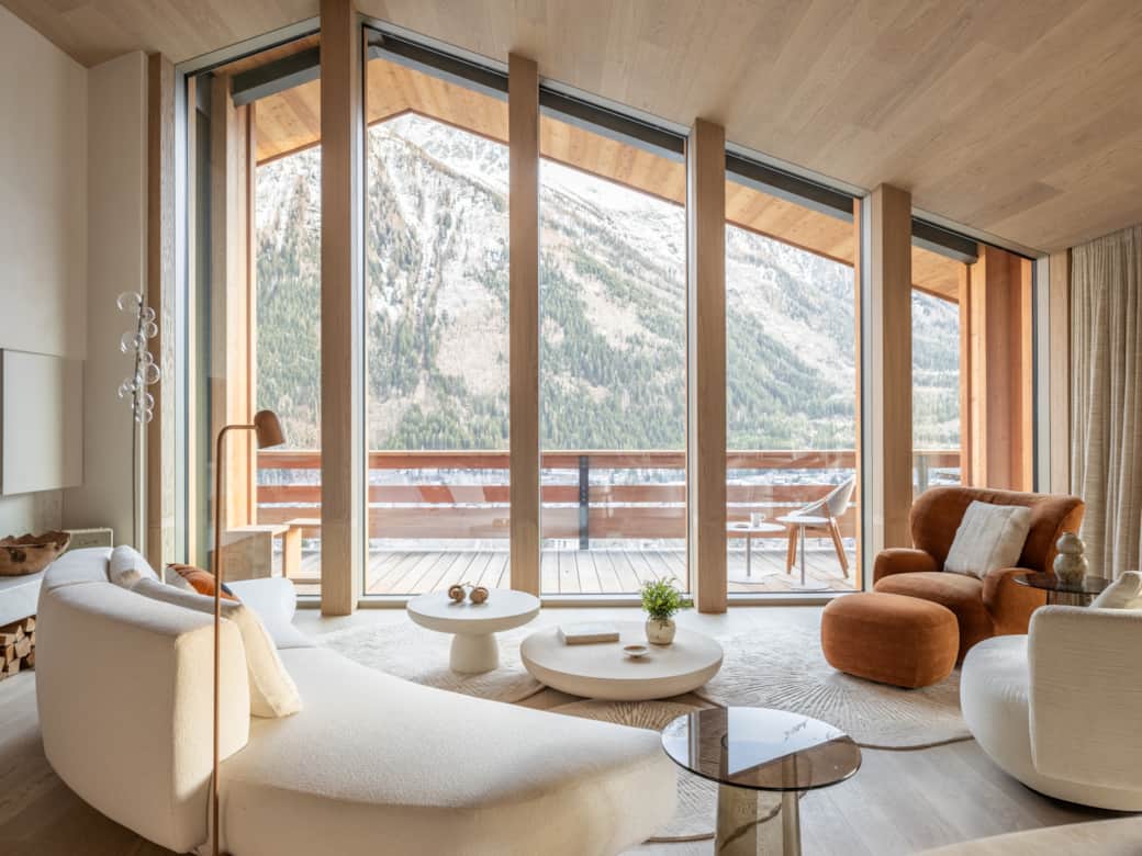 Living Room - Mont Blanc views Living Room - Mont Blanc views