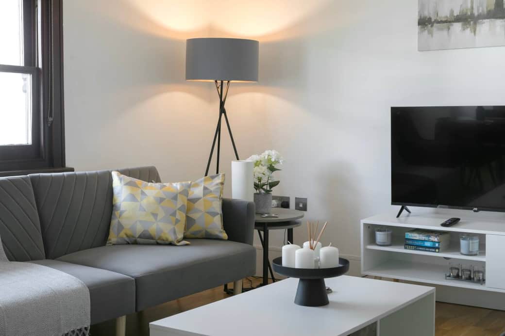 Comfortable lounge area with a Smart TV, modern furnishings and plenty of space to relax. Ideal for couples, families and business travellers Comfortable lounge area with a Smart TV, modern furnishings and plenty of space to relax. Ideal for couples, families and business travellers