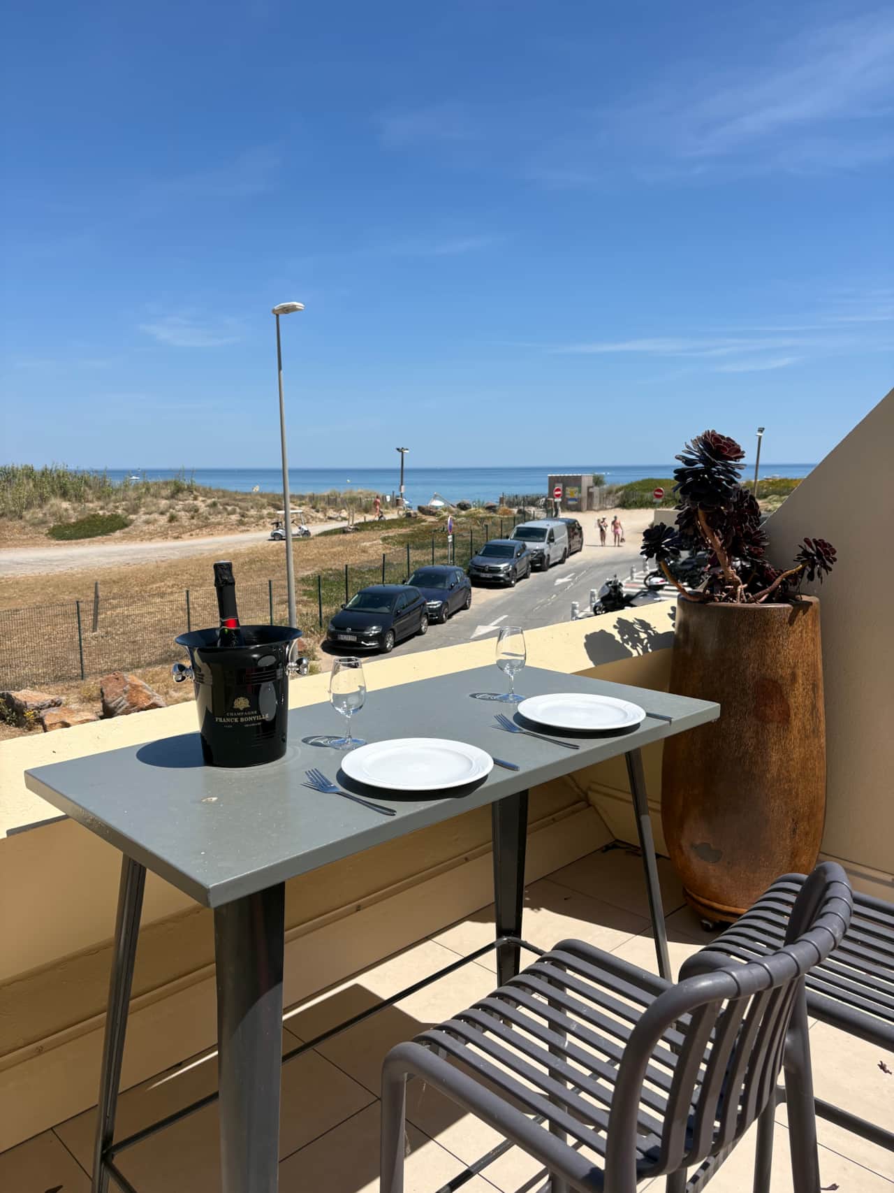 AB 118 terrasse vue mer