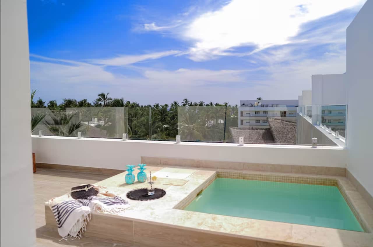 Sapphire Sky Penthouse (18)