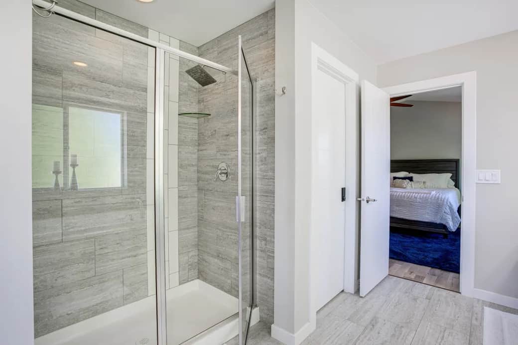 Master Bathroom 2