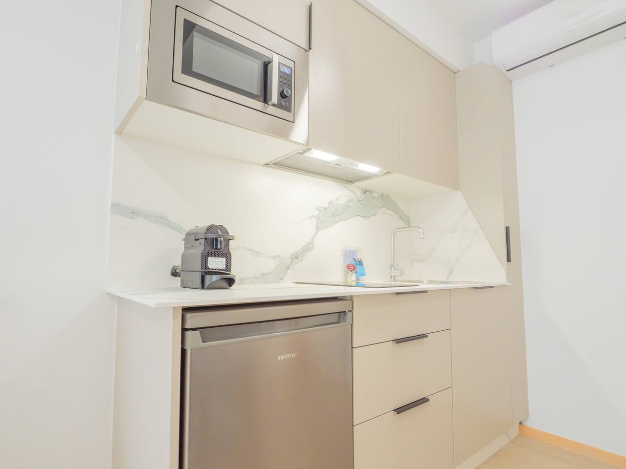 YBH Villa Lara - Apartamento 003