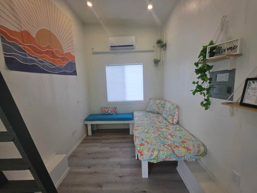 Twin day bed on the main level