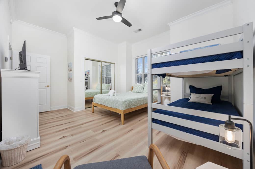 Perfect room for kids and friends. Bunk bed and queen bed offers room for all Perfect room for kids and friends. Bunk bed and queen bed offers room for all