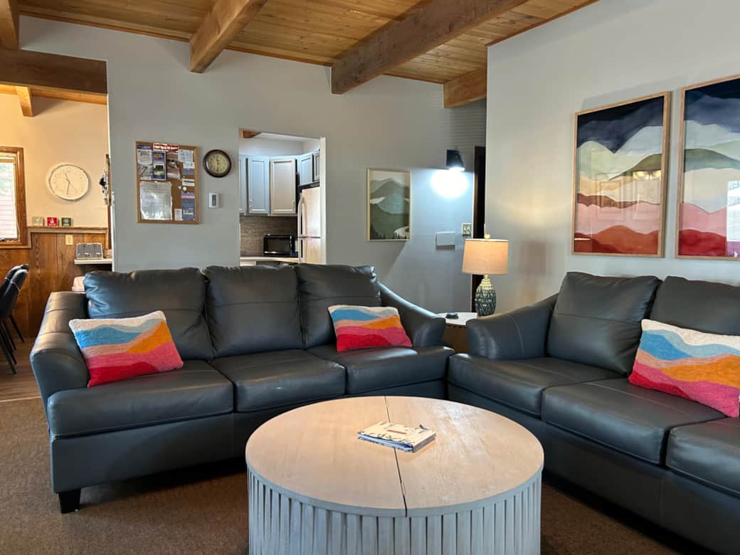 SnoAway Main Level Living Room