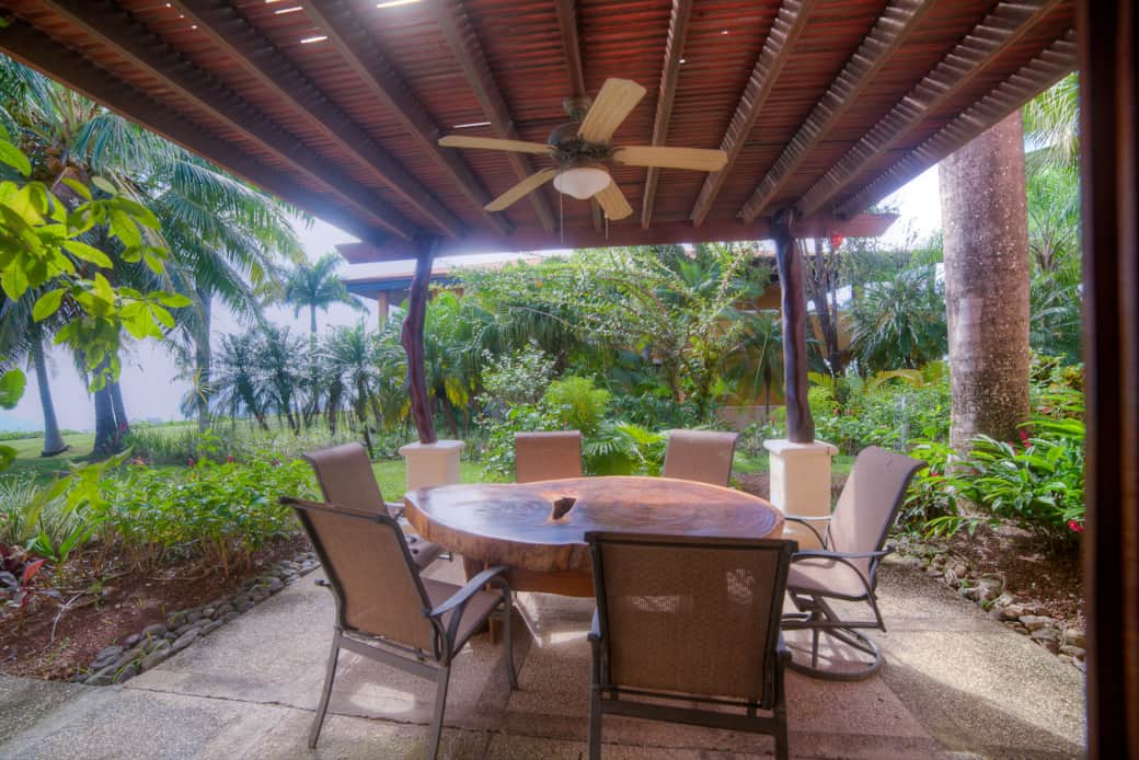 Outdoor Dining Outdoor Dining