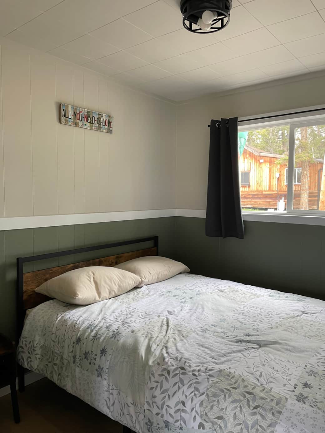 Queen Room Queen Room