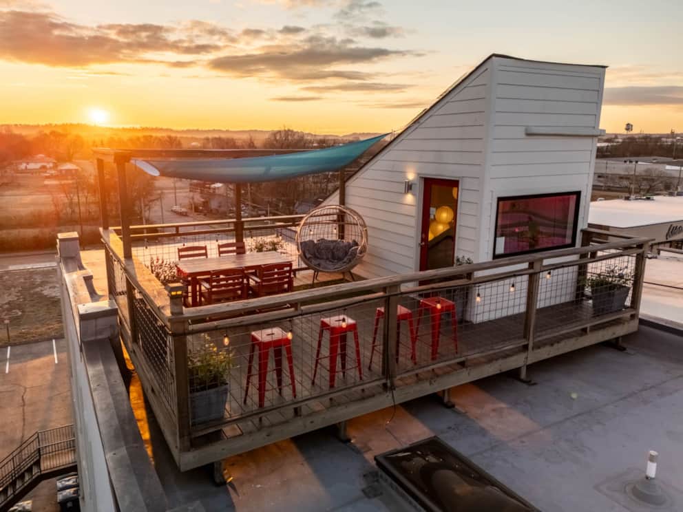 Image showcasing Relax Chattanooga Penthouse: Your Luxury Getaway
