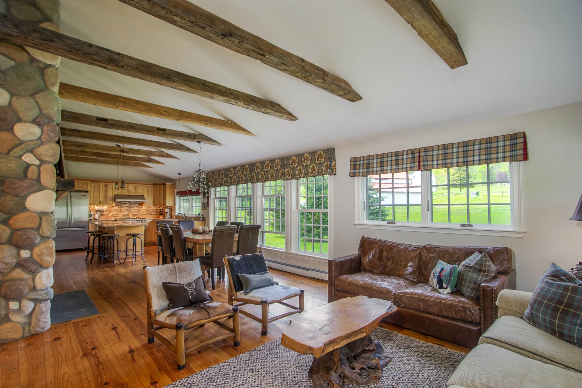 VERMONT Carriage House Drive, Single Family, Hermitage Inn Vacation