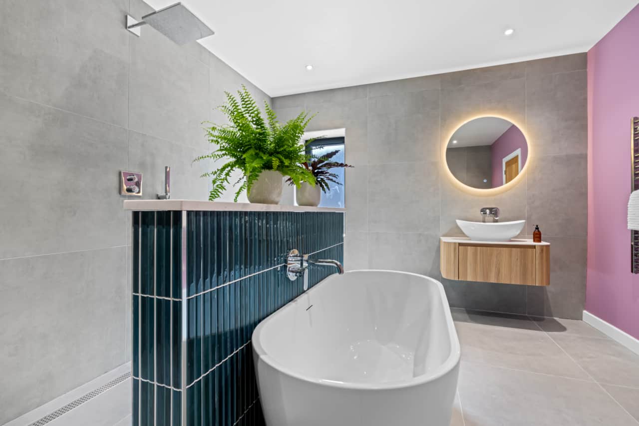 Freestanding bath and walk-in shower area