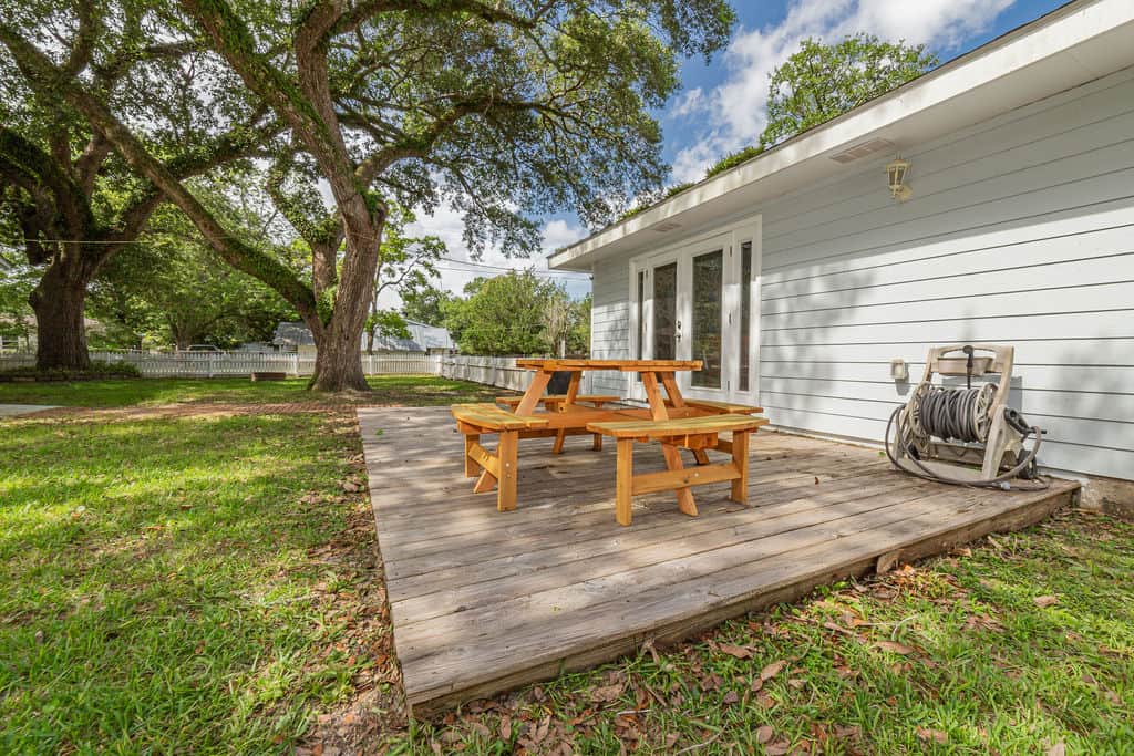Backyard/Deck