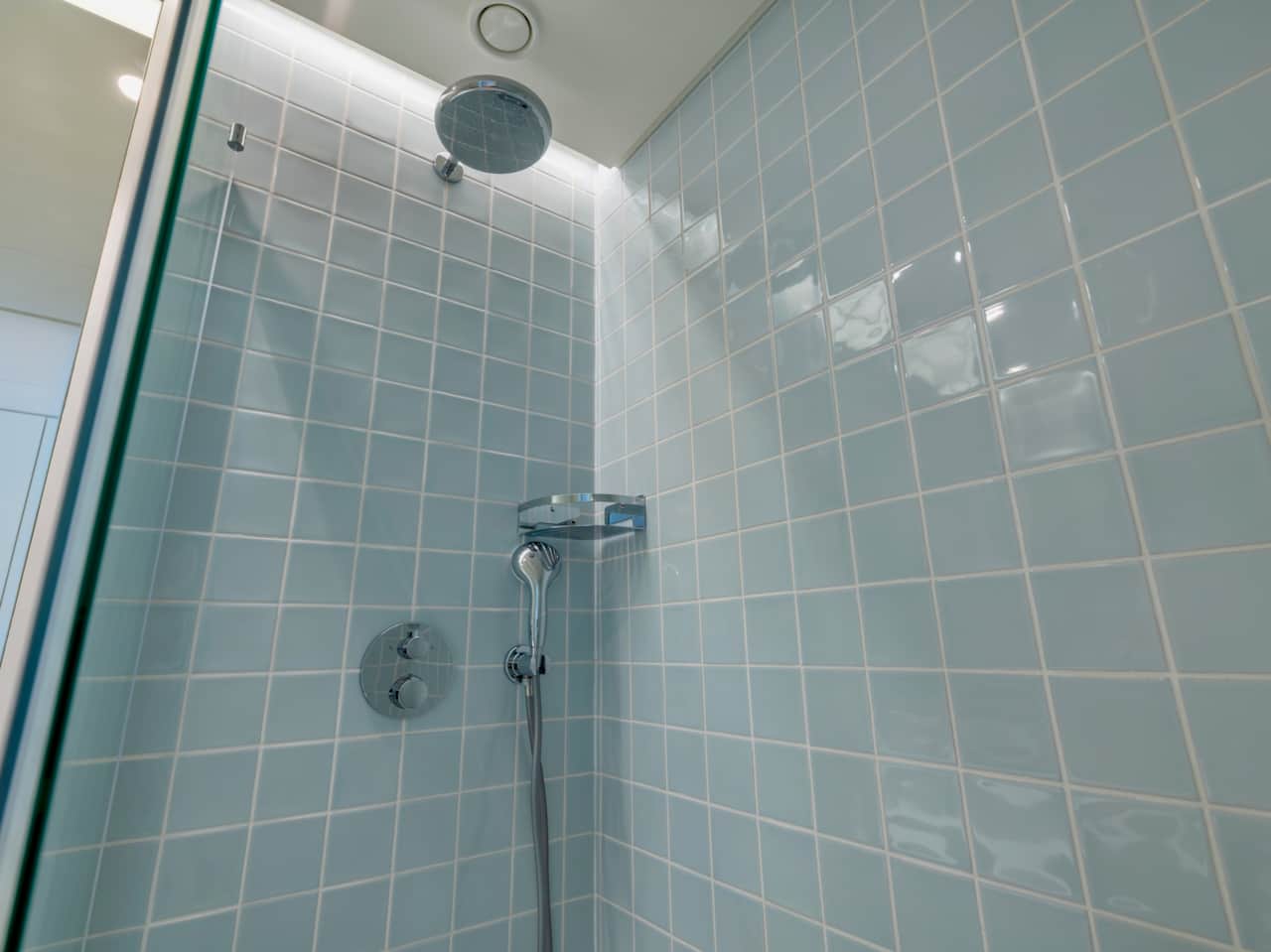 beachfront bliss & spa | junior bath