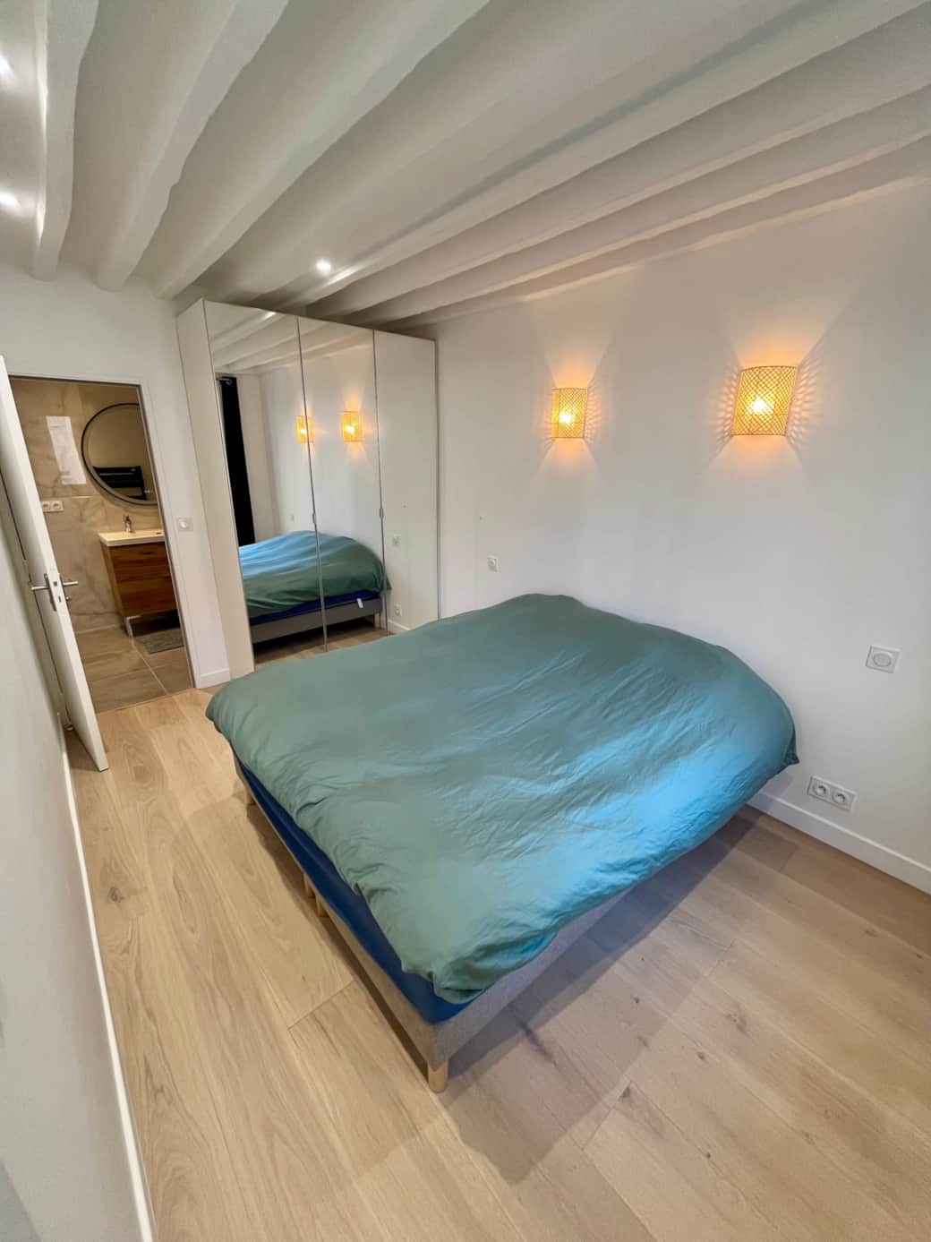Room with Queen Size bed 160x190