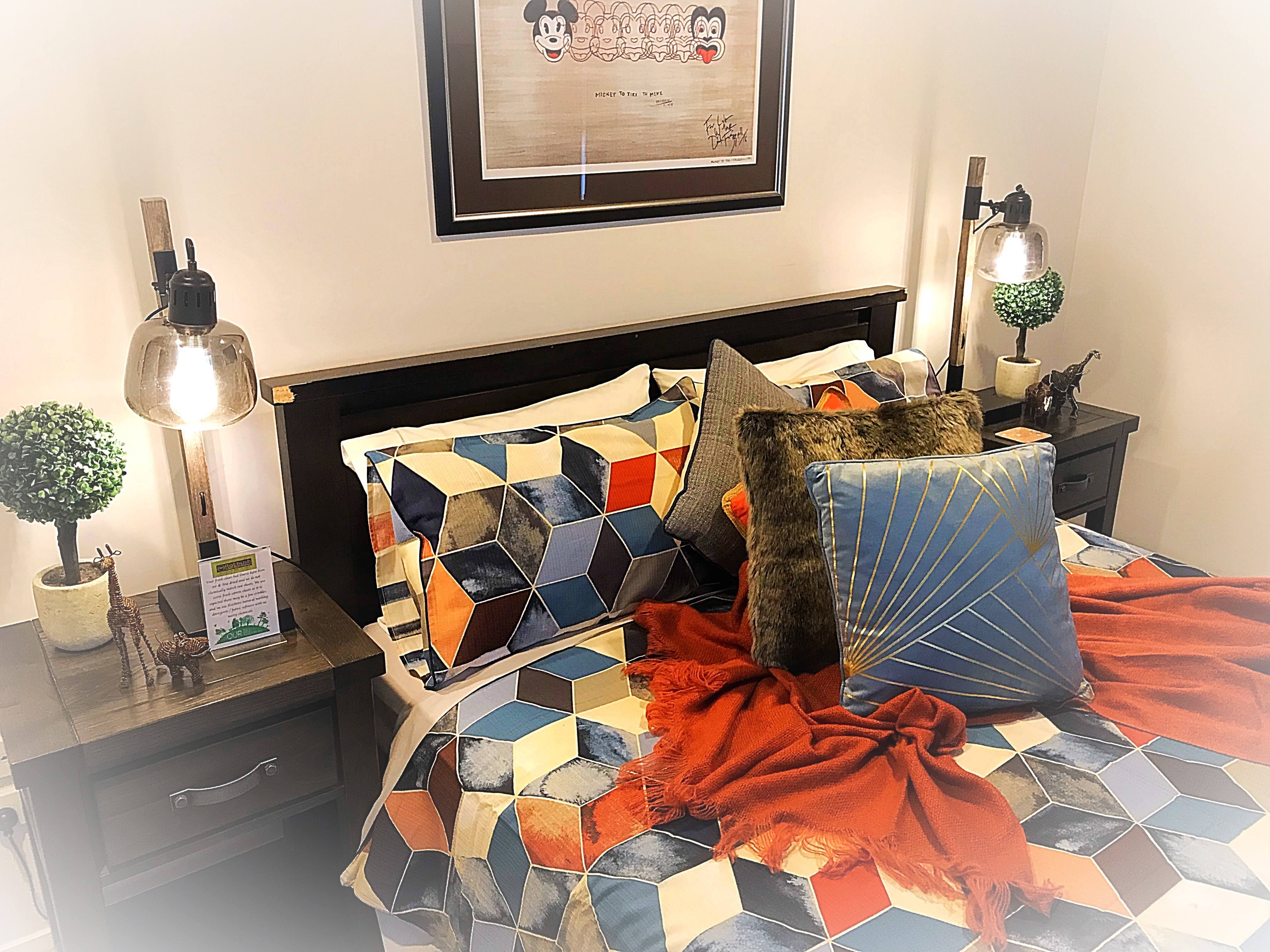 Deluxe Bedroom 4 Flatbush Holiday Accommodation 