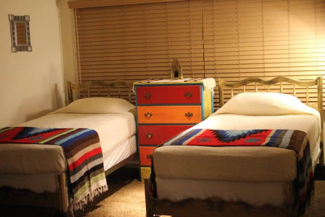 Twins in Hacienda Cottage Twins in Hacienda Cottage