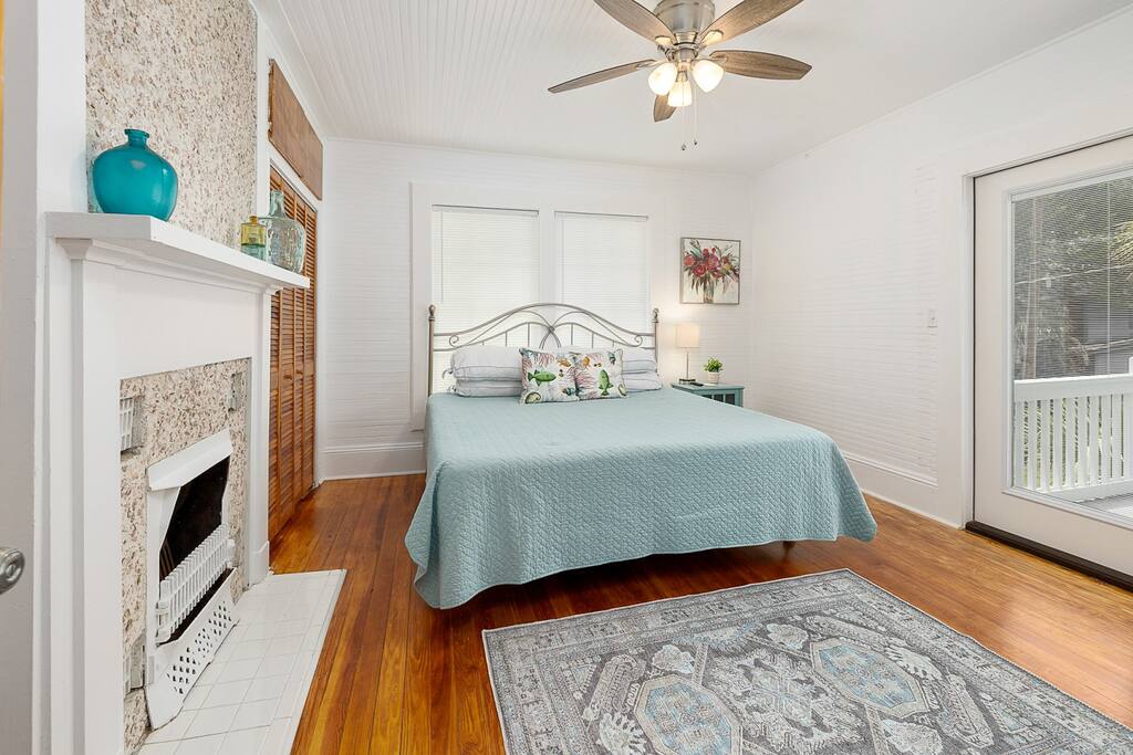 Bedroom 1 King Size