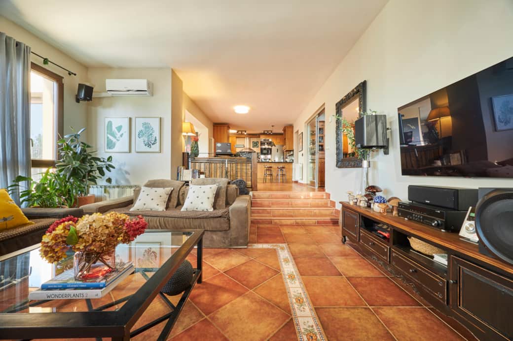 Olivo 125 _ Ampliadas _ 6 Olivo 125 _ Ampliadas _ 6