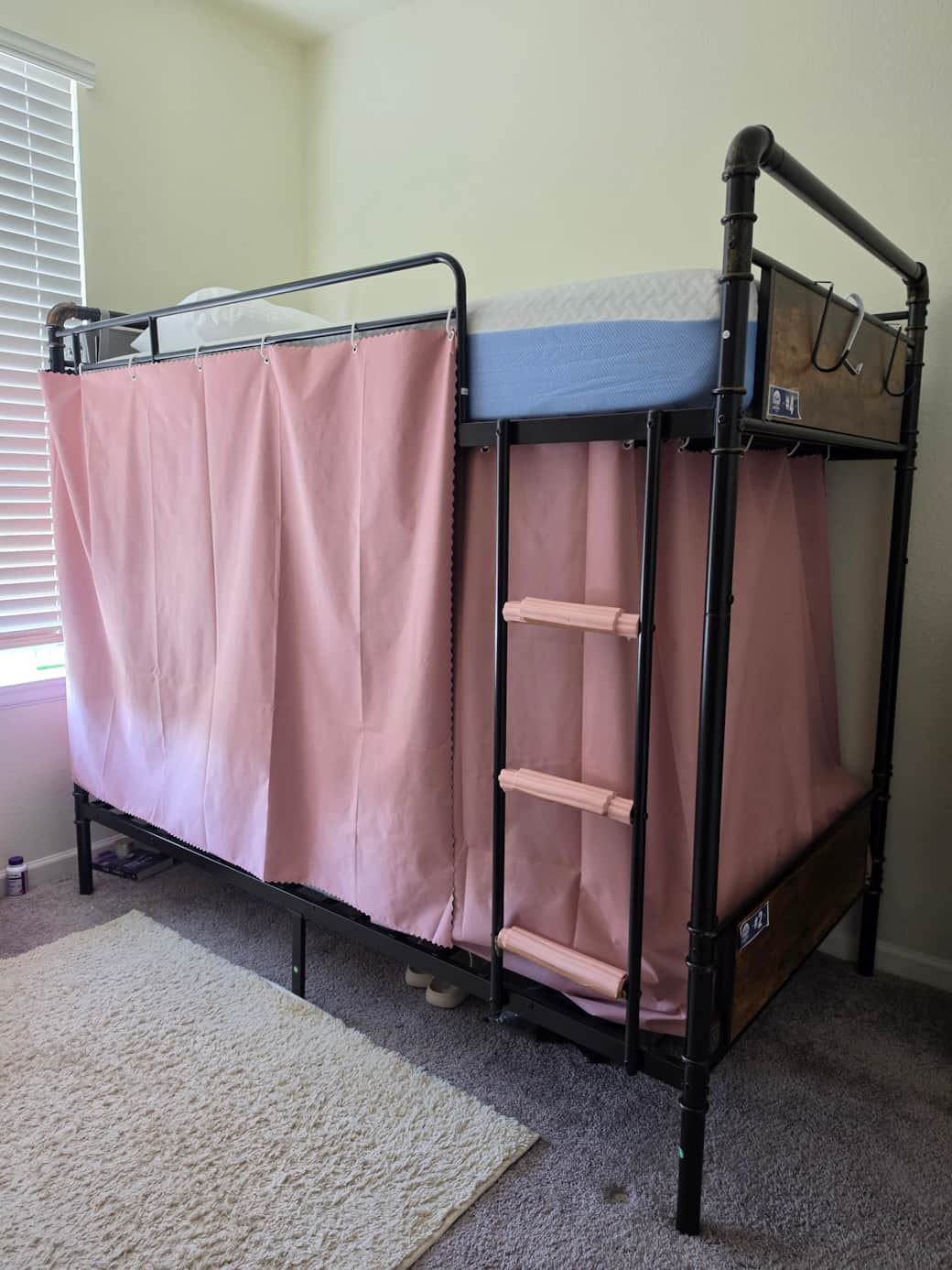 : Comfortable Sleeping Area