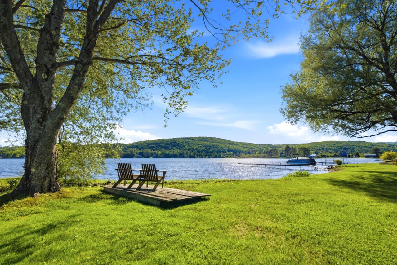 Patio près du lac