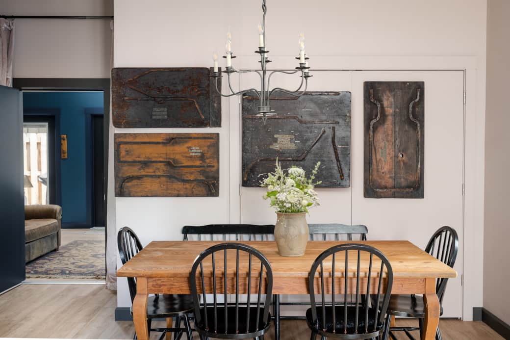 2 South Barn Burner Dining