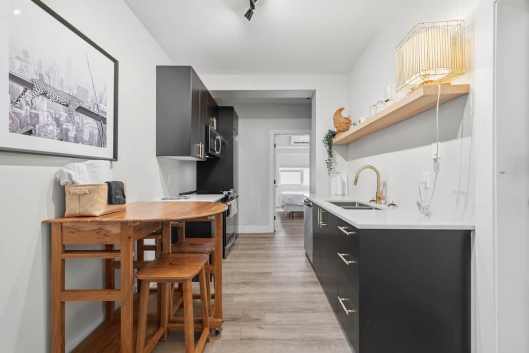 2155 Gottingen St-28 2155 Gottingen St-28