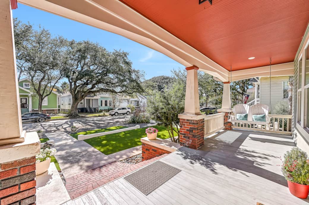 08 DSC 9810 mls 08 DSC 9810 mls