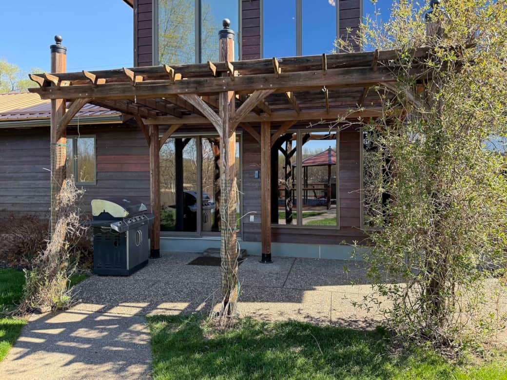 Front Patio 1