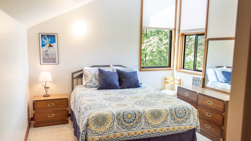 Upstair bedroom with queen bed