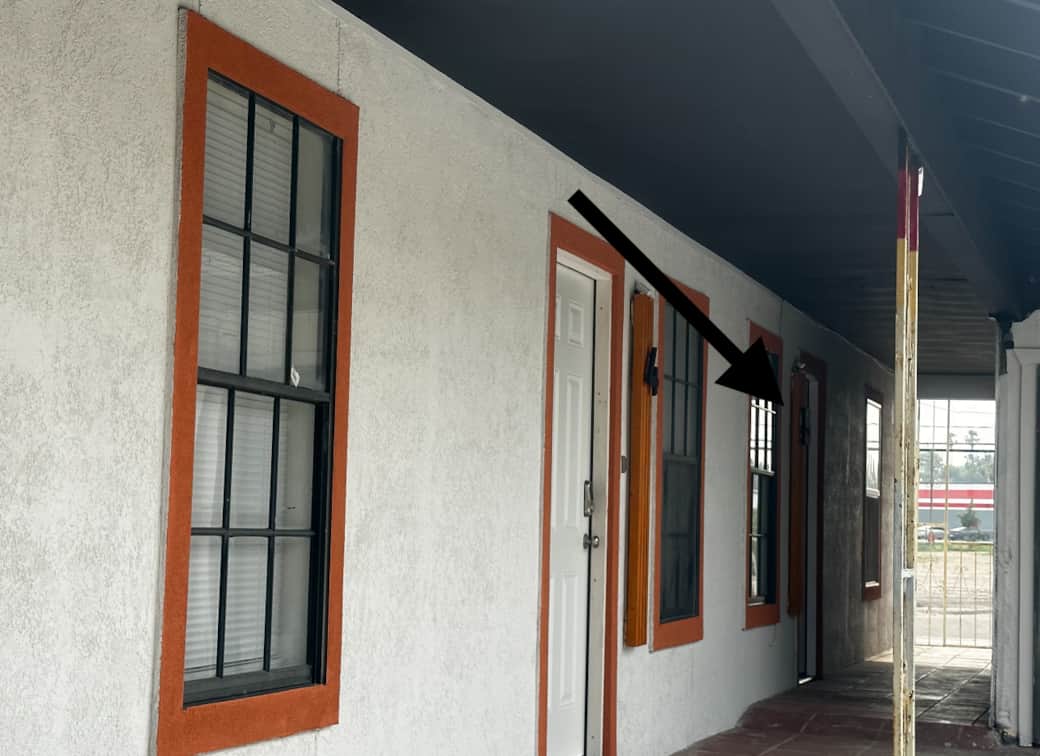 exterior of Apt.5 