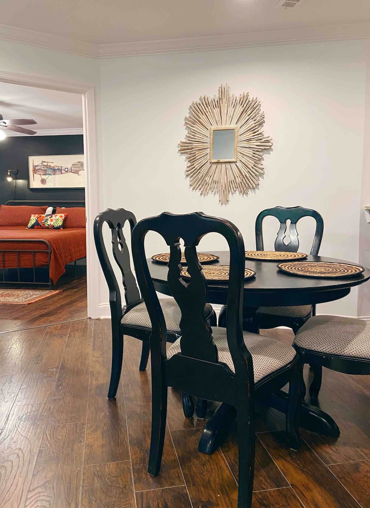 Dining Area with in the open space concept living room. Plug in within reach, good lighting, and WiFi  will make it  into a perfect working space for you and your laptop! 