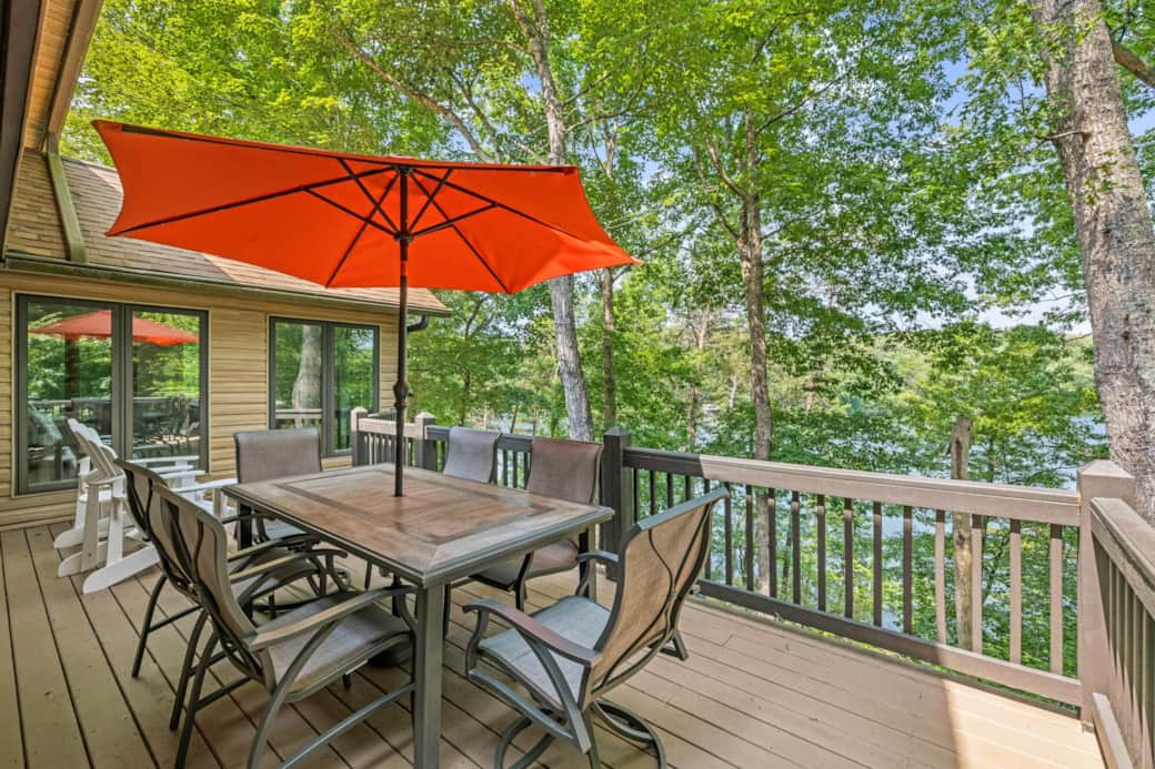 Outdoor Dining overlooking Lake Adger Outdoor Dining overlooking Lake Adger