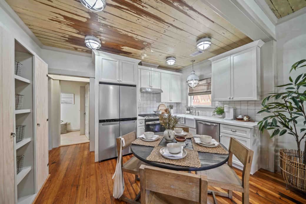 Kitchen, fridge and dishwasher! Kitchen, fridge and dishwasher!