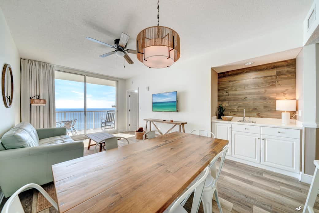 Panama city beach airbnb dining living room ocean view Panama city beach airbnb dining living room ocean view