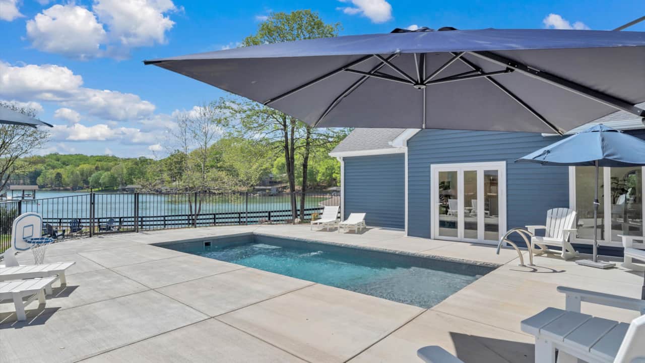 Heated Salt Water Pool