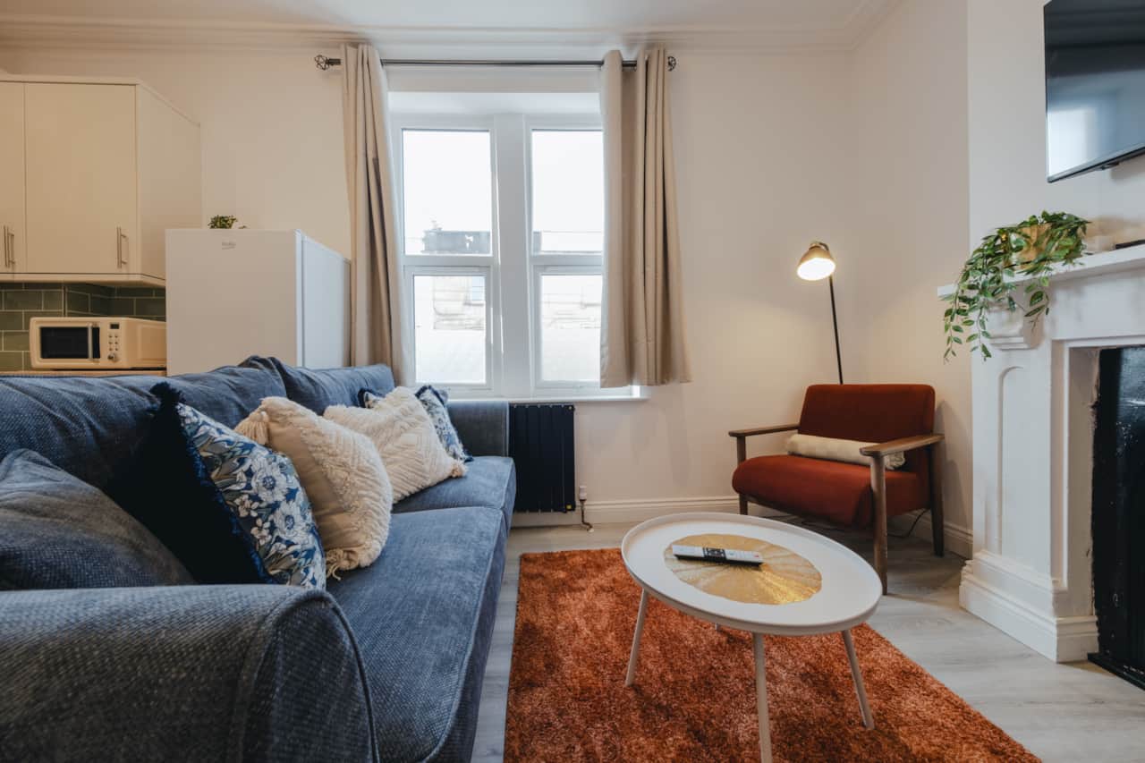 Lounge/Living Area