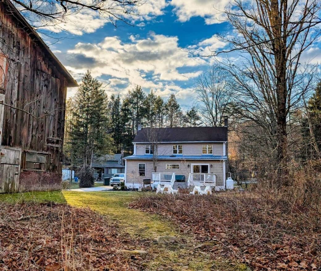 View of backyard from next to the barn 