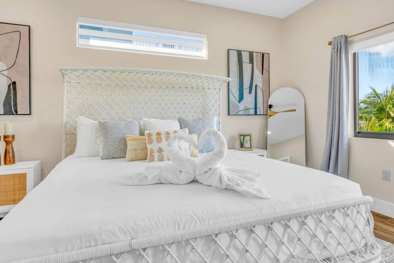 Master bedroom king size