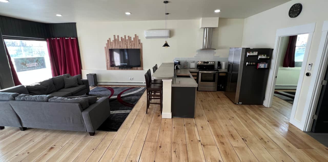 Expansive area to relax and enjoy your visit.
