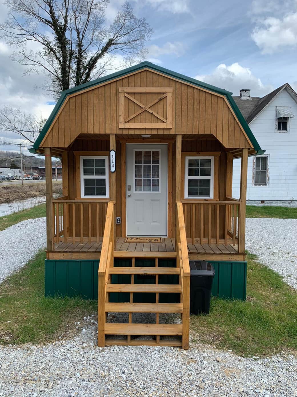 CABIN FRONT