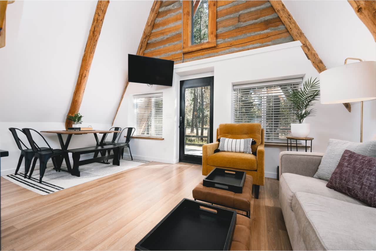 Living / Dining with Smart TV
