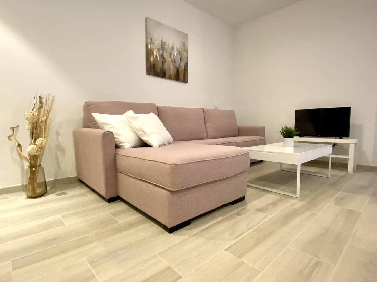 CASA BELLA Malaga City Apartment HOMINGBOOK