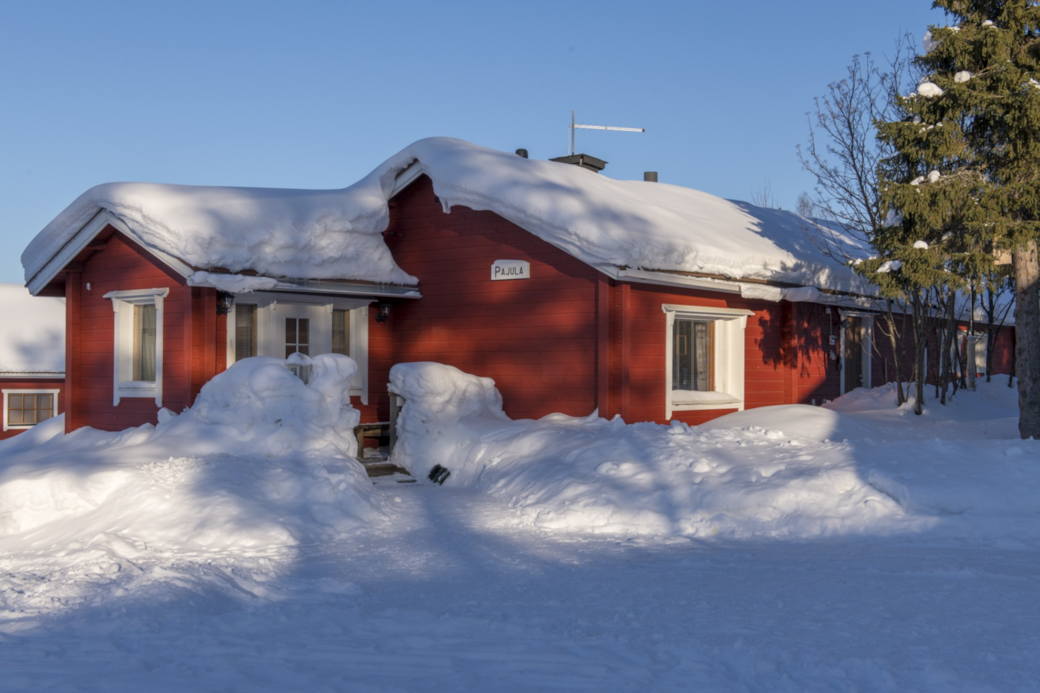 Outdoor view of the cabin